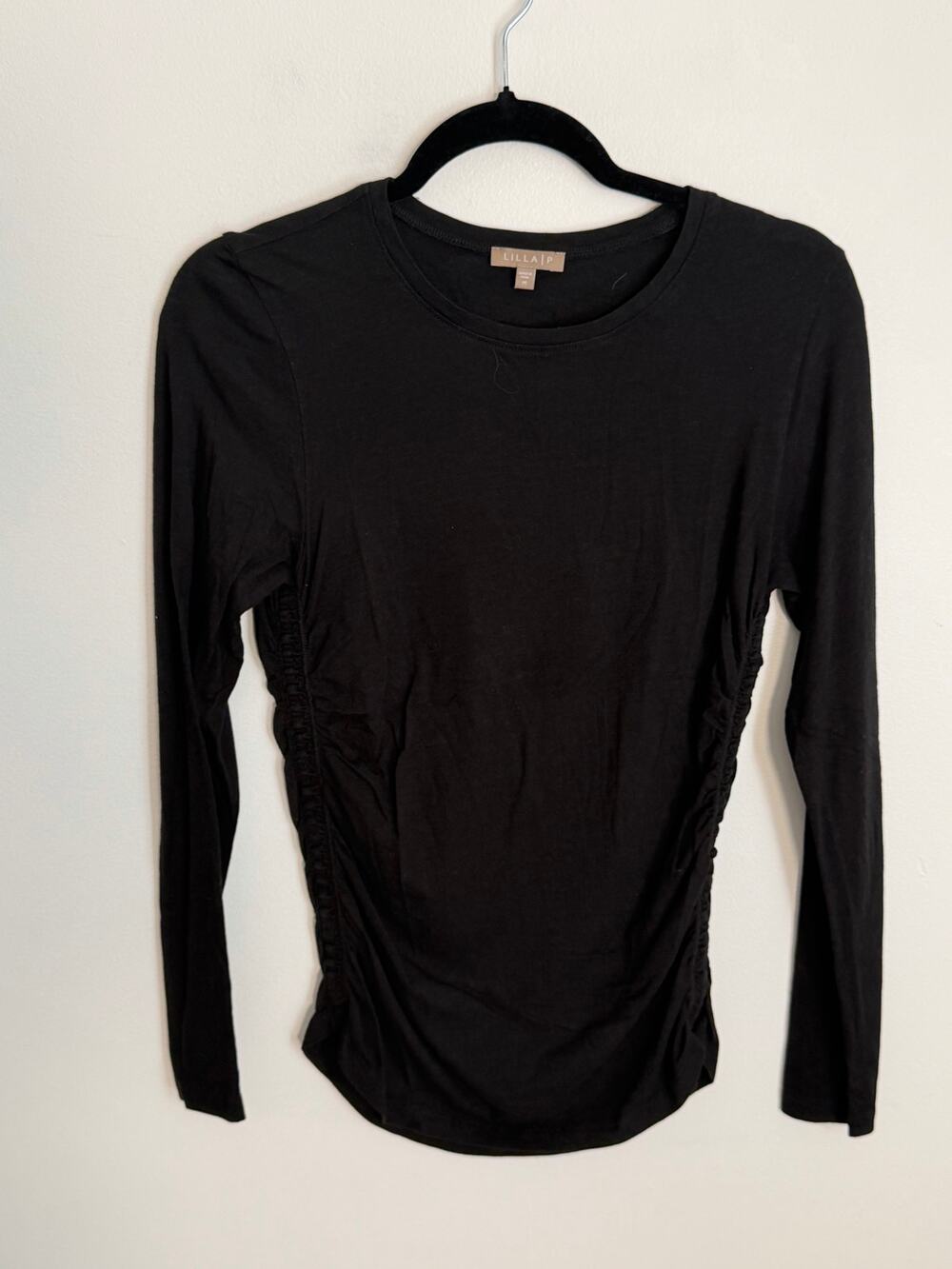 Lilla P Long Sleeve Stretch Rouched Side Crew Top size medium